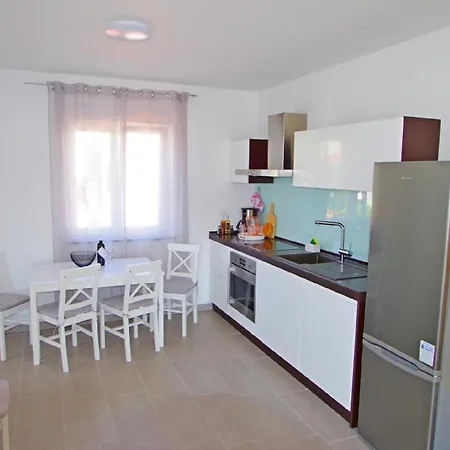 Apartment Fuer 4 Personen Ca 47 M In Pomer, Istrien Medulin Und Umgebung *
